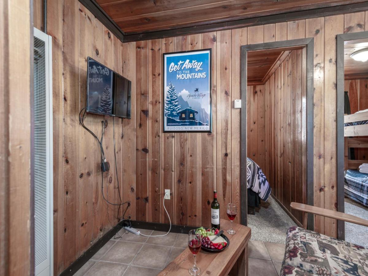 Tiny Two, 2 Bedrooms, Midtown, Sleeps 4 Ruidoso Exteriör bild
