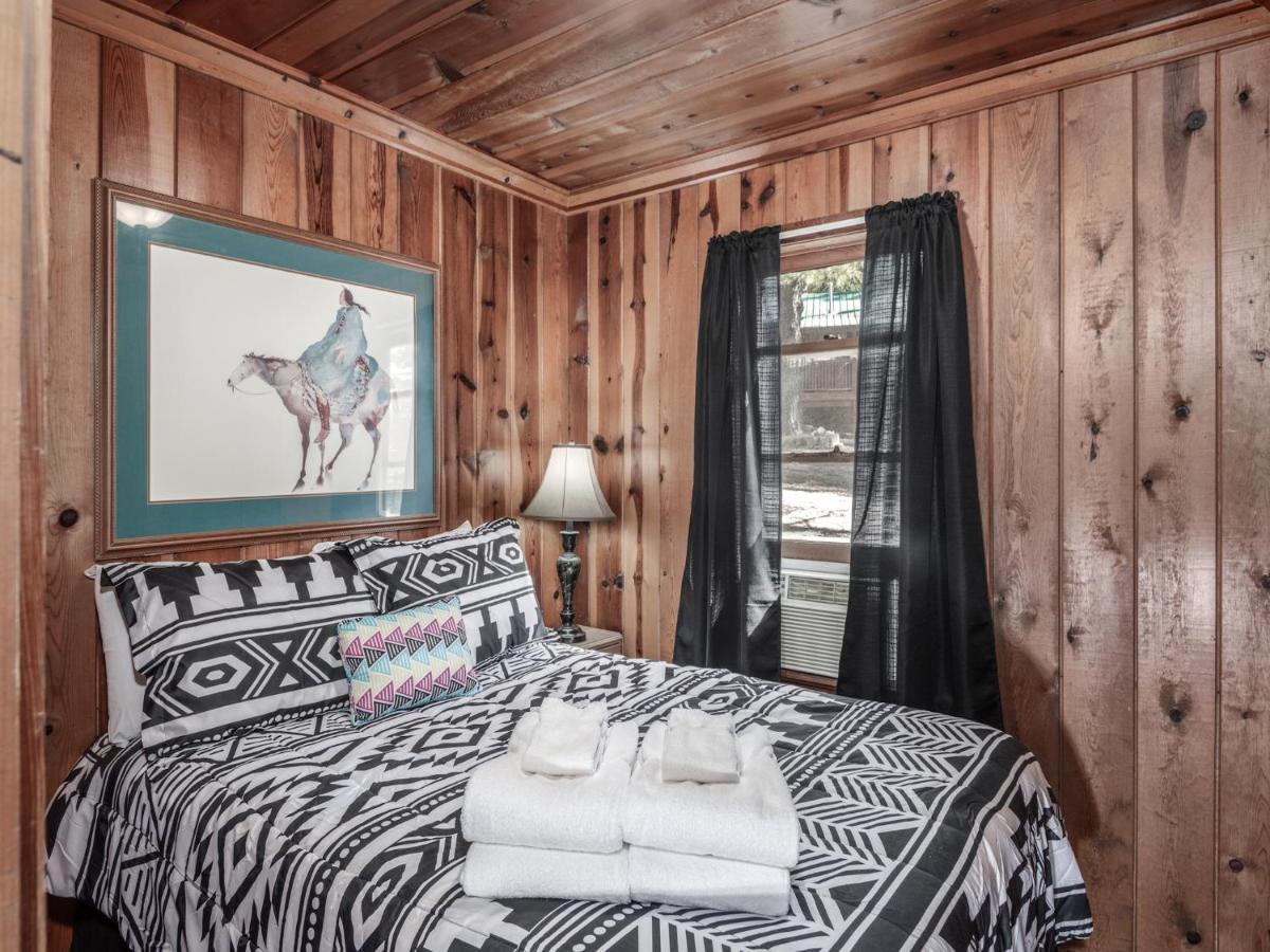 Tiny Two, 2 Bedrooms, Midtown, Sleeps 4 Ruidoso Exteriör bild