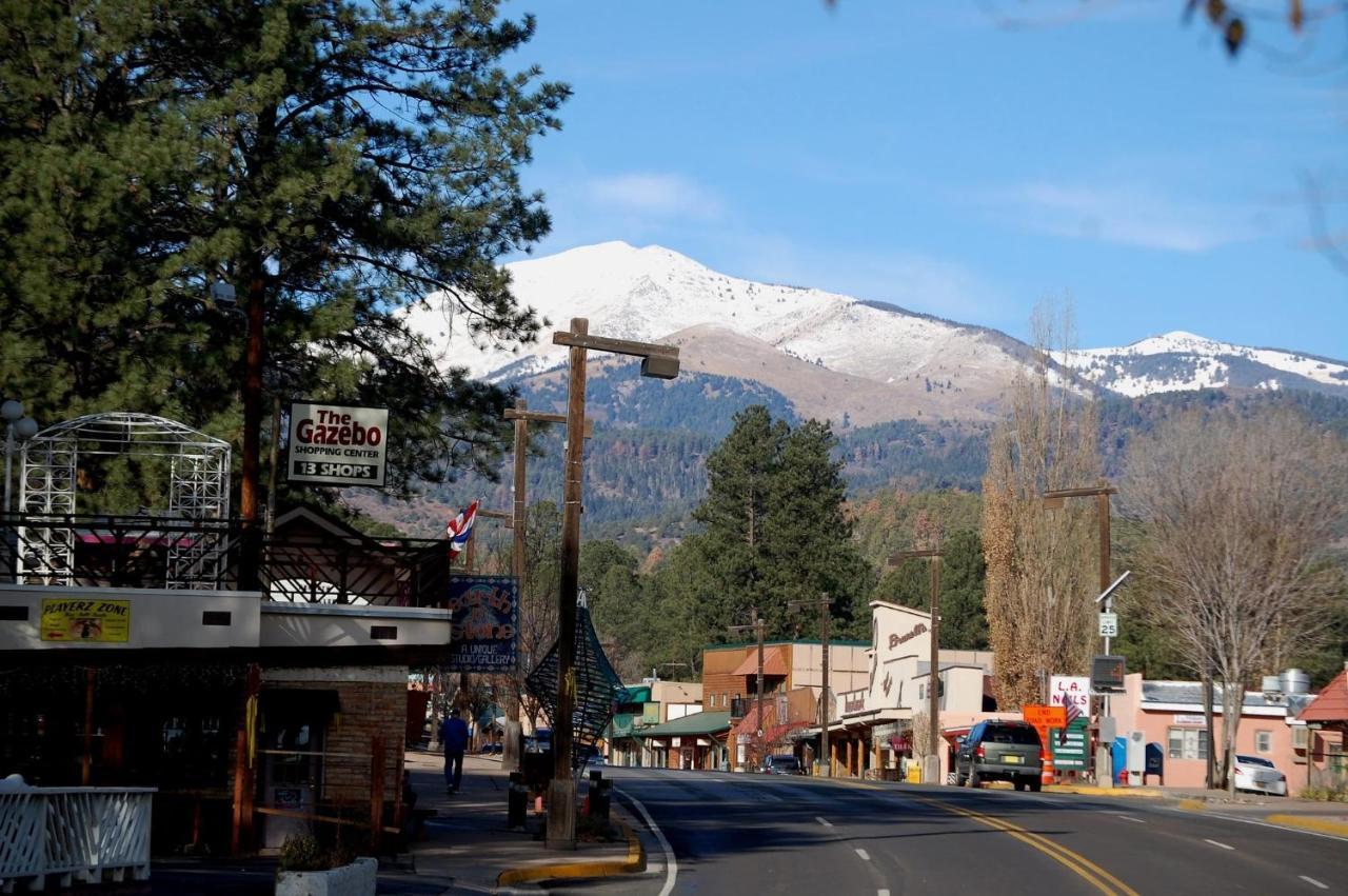 Tiny Two, 2 Bedrooms, Midtown, Sleeps 4 Ruidoso Exteriör bild